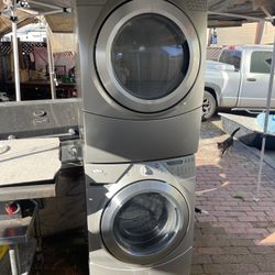 Washer & Dryer 