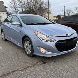 2015 Hyundai Sonata Hybrid