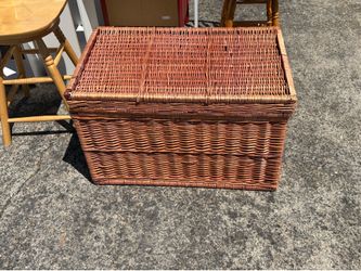 Wicker basket