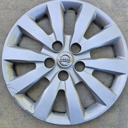 Nissan Sentra S Hubcap