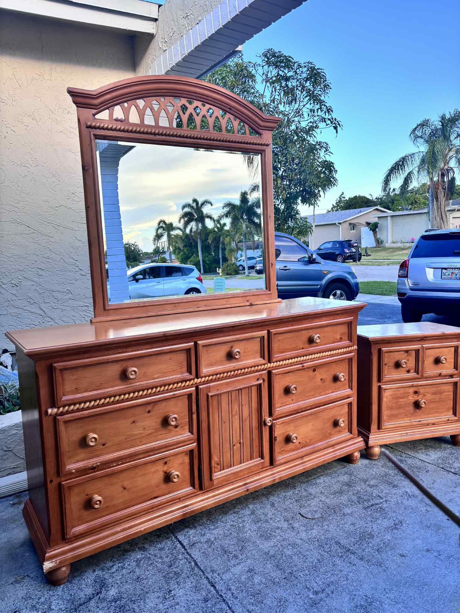 Solid Wood Dresser With Mirror & Matching Nightstand