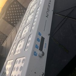 MAXSISUN LED grow Light, model MT 450. 