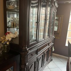 Traditional China Cabinet