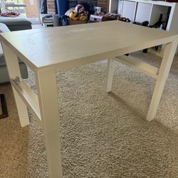 White Table / Desk