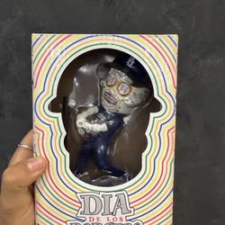 Los Angeles Dodgers Día de los Muertos Bobblehead – Limited Edition Collectible