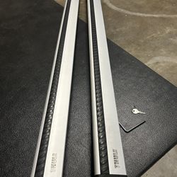 Thule Crossbars