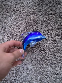 Glass Dolphin 