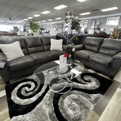 2 Pc Sofa And Loveseat 