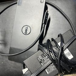 Dell Dock WD19 USB-C Docking Station K20A001 with AC Power Adapter
