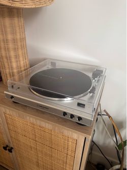 Audio-Technica AT-LP60XBT Bluetooth Turntable - Silver