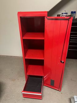 Side locker