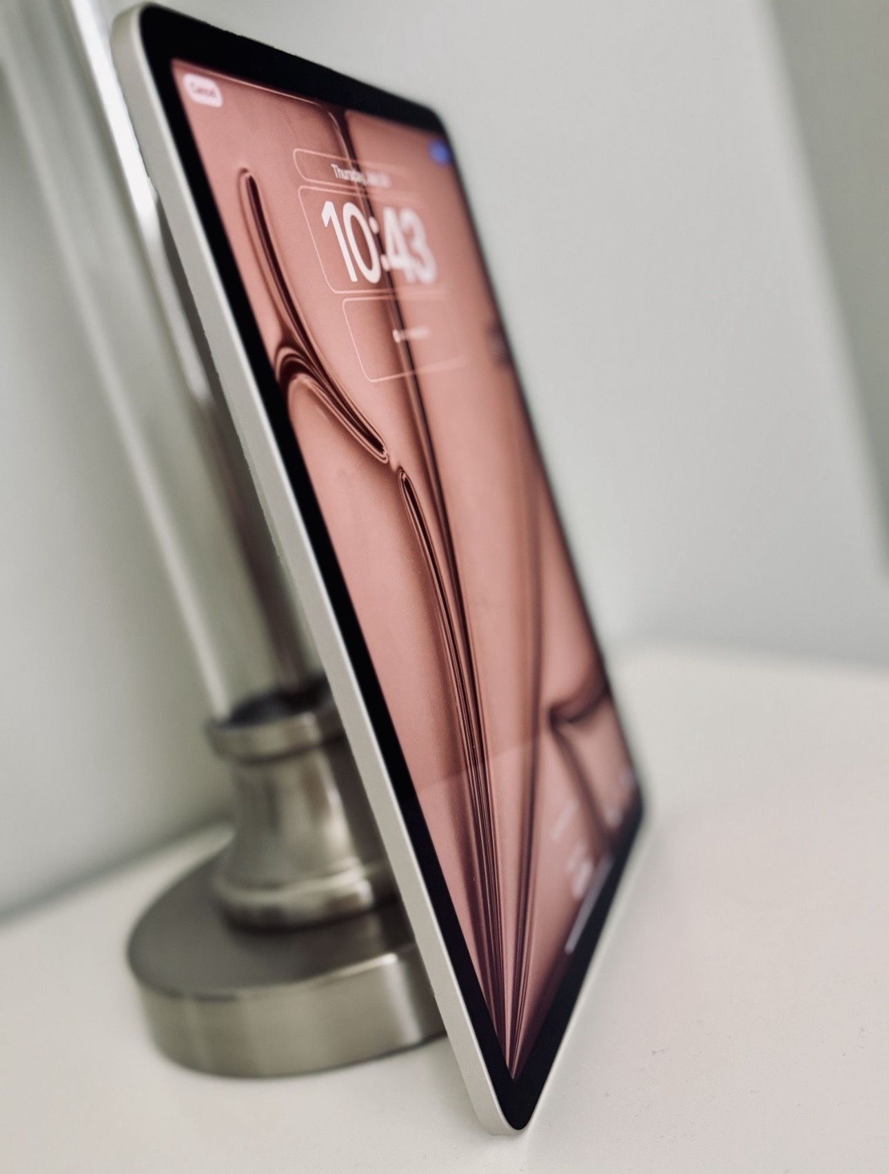 Apple M3 iPad Air 11-inch! Newest Model! 128GB, Wifi! Apple Warranty 2026! Starlight Color !