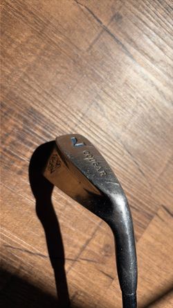 Cougar 7 Iron Golf Club