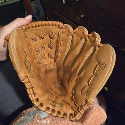 Mizuno World Win GPT-5, it's back