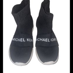 Girls Michael Kors Knitted Sneakers Size 1 