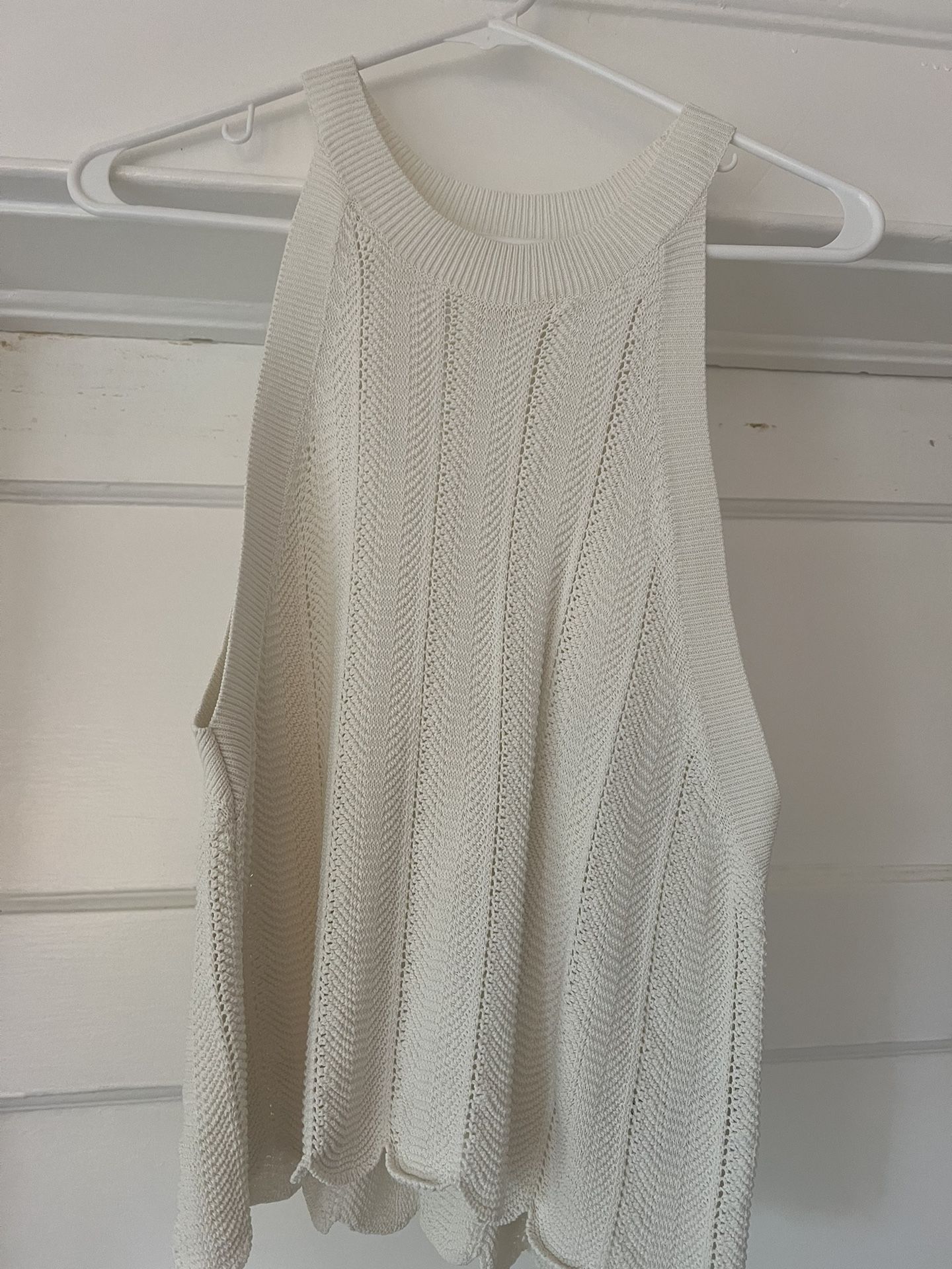 Aritzia Wilfred Halter Knit Tank - Size M