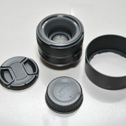 Nikon AF-S 50mm F1.8G lens