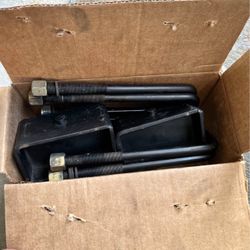 Rough country Tacoma 3inch block and U bolt Kit