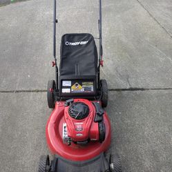 4-Unit Lawn Mower Inventory Lot - Professional Restoration/Parts Asset