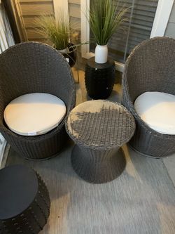 3 pc swivel nautica patio set with rug
