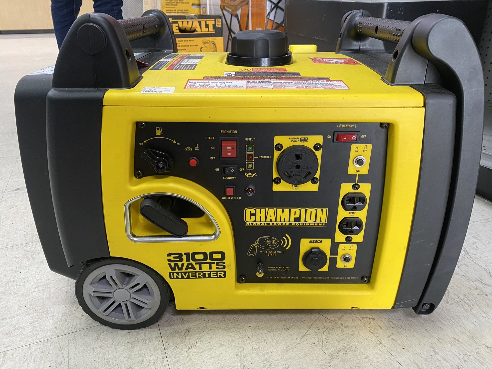 Champion 3100 Watts Inverter/generator With Remote Start