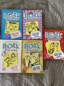 Dork Diaries Set Of 5 Books
