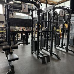 Power Rack – Smith Machine – Squat Rack – Rubber Flooring – Home Gym - Functional Trainer