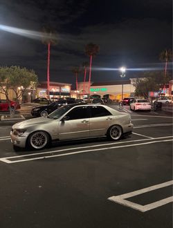 Lexus is300
