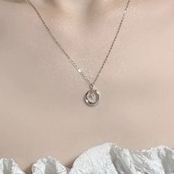 YQJR Titanium Steel Necklace Moon Love Necklace Women‘s Light Luxury Inlaid Zircon Pendant Clavicle Chain