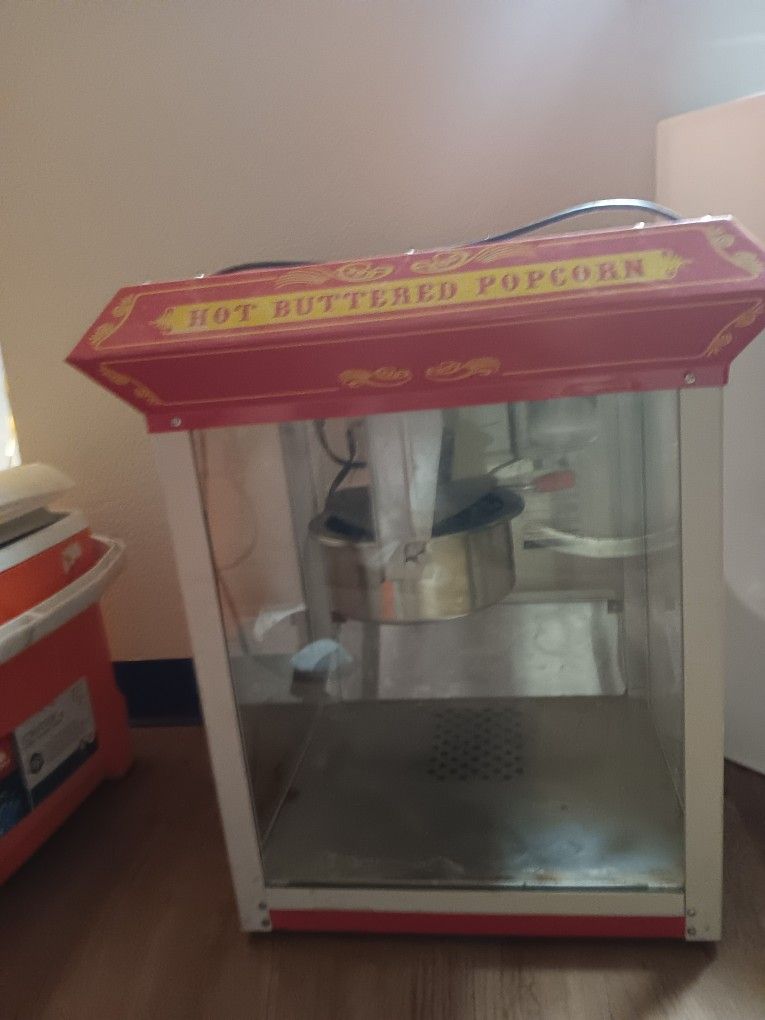 Carnival Popcorn Machine