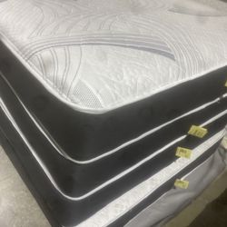Full Regular Set New In Plastic Free Delivery In Atlanta 