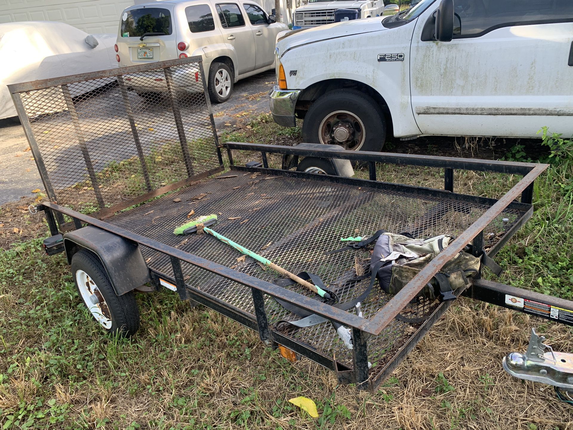 5x8 utility trailer. Great condition.