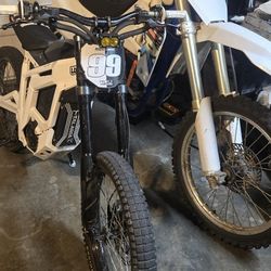 Built Talaria And Custom Electric Cr500 (Read Description)