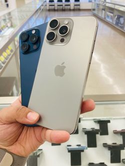 iPhone 15 pro max 256gb unlocked