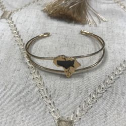 Vintage 1972 Sala Symbolic African Bracelet 