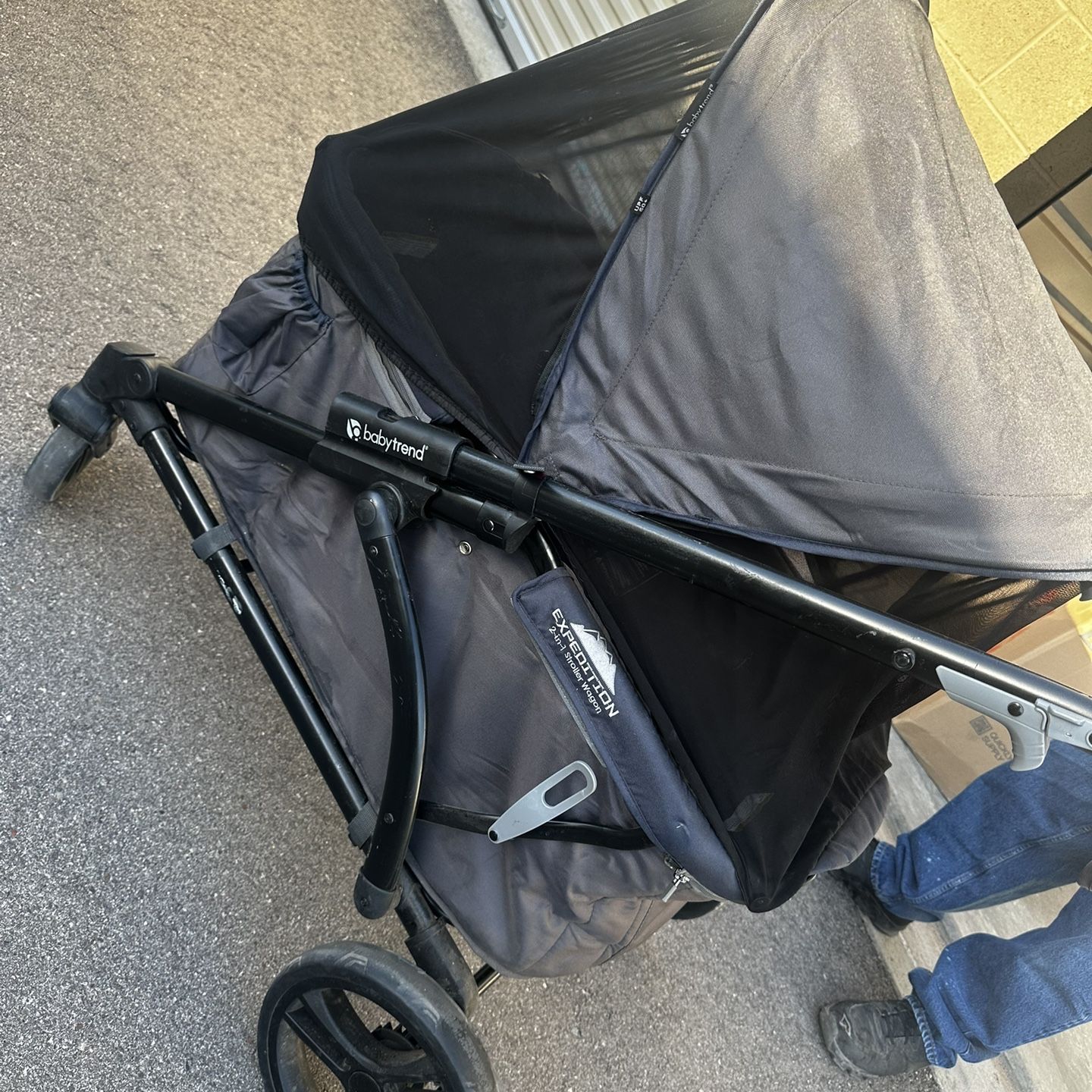 Expedition 2 in 1 Wagon Stroller - must go soon!