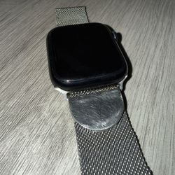 Series 8 Apple Watch 