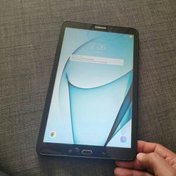 SAMSUNG GALAXY TAB A 9.7" 32GB RAM WORKING FINE WIF ONLY  tablet tableta tab samsung 