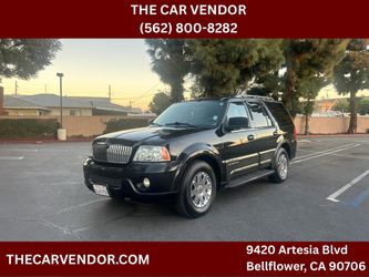 2004 Lincoln Navigator