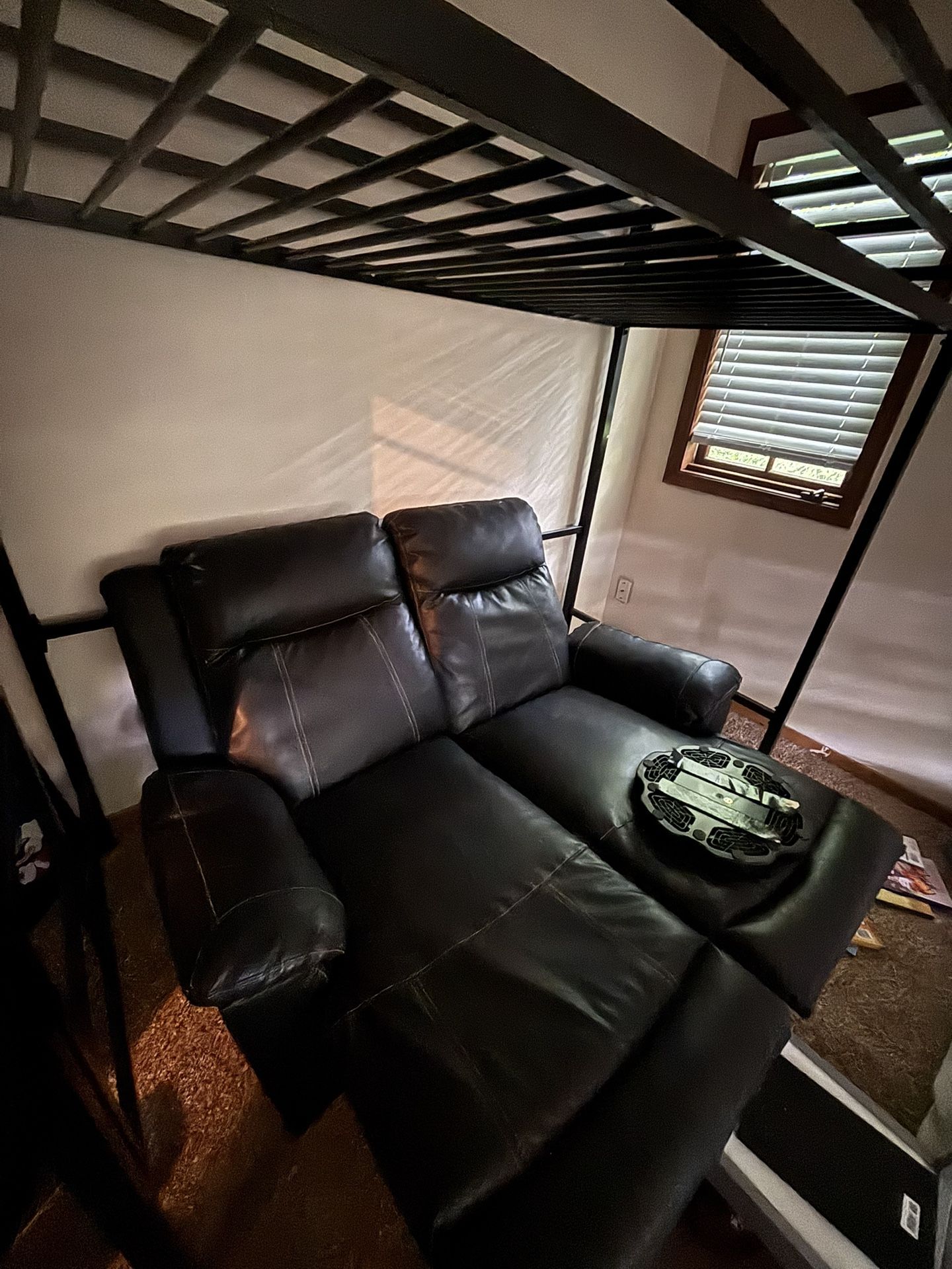 loveseat