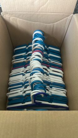 60 kids hangars