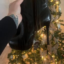 Jessica Simpson Black Booties 