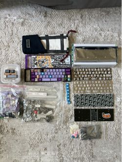 Huge 40% Mechanical Keyboard Lot