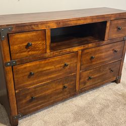 Furniture - Dresser With Mirror