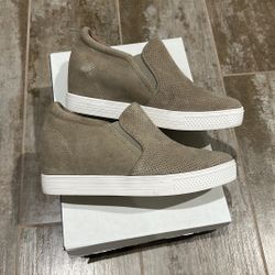 Caslon Allie Wedge Sneaker *NEW*