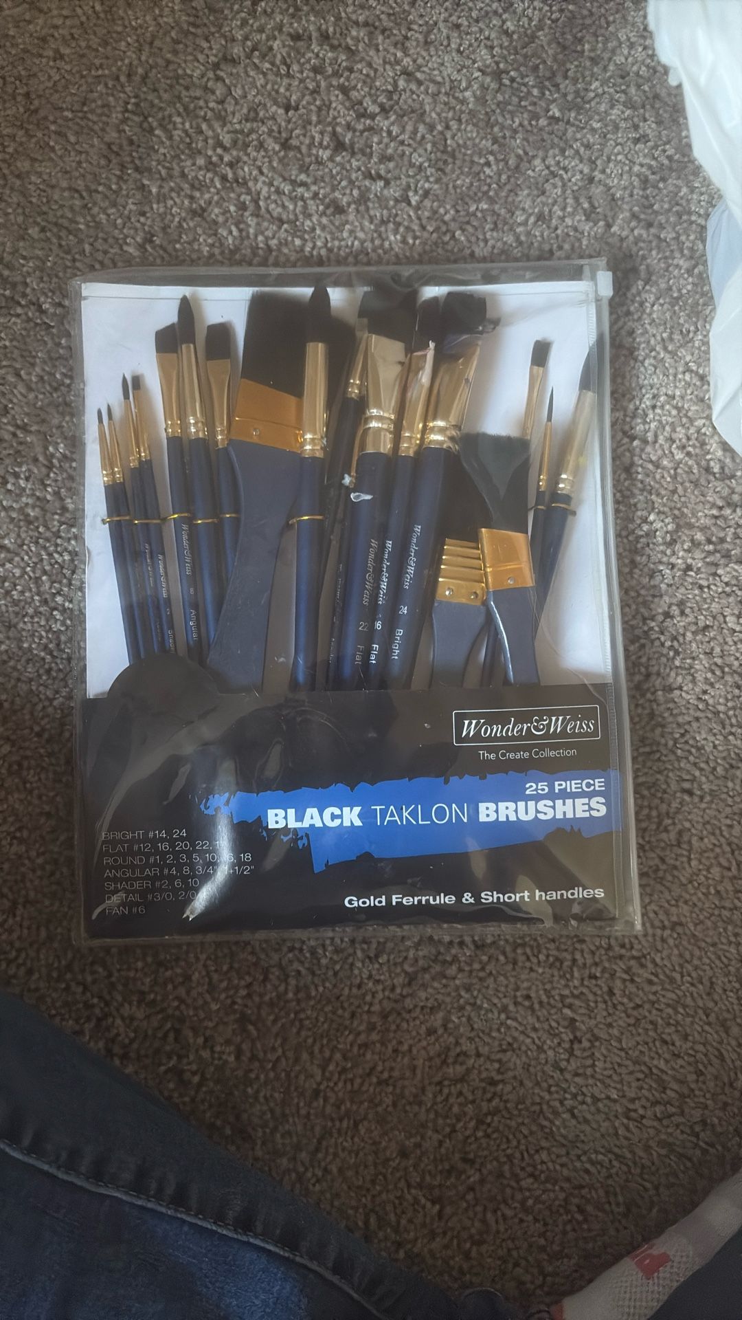 Paint Brushes 