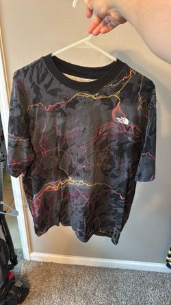 The North Face graphic T shirt men’s large
