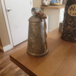 Farmhouse De or Bell