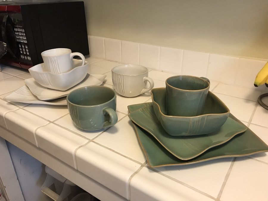 Dishes Karen Neuberger Willow Collection