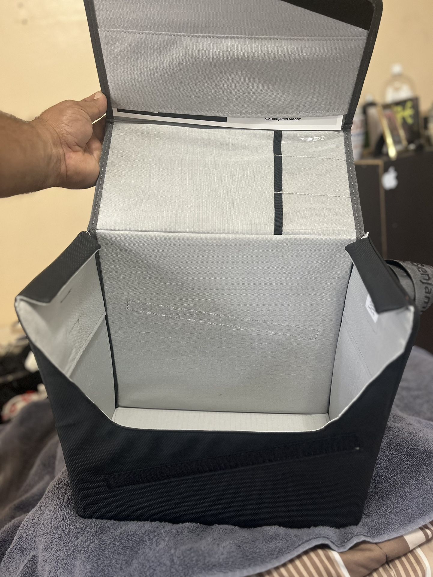 Benjamin Moore File/ Documents Holder